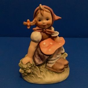 Goebel Hummel “In the Meadow” Figurine